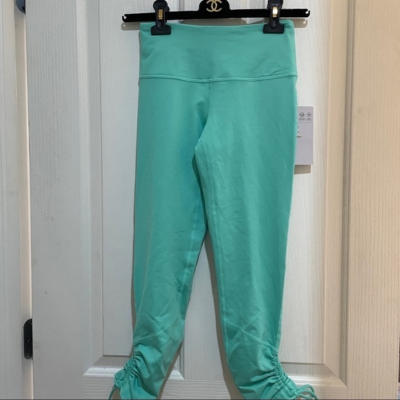 New Z By Zella Women's High Waist Ruched Tie Hem 7/8 Leggings Green size XS nwt - Picture 6 of 6